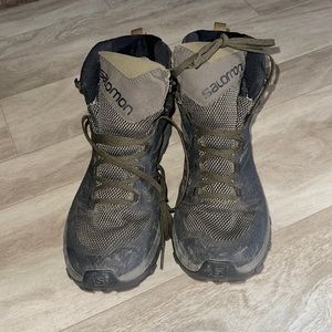 Mens salomon hiking shoes